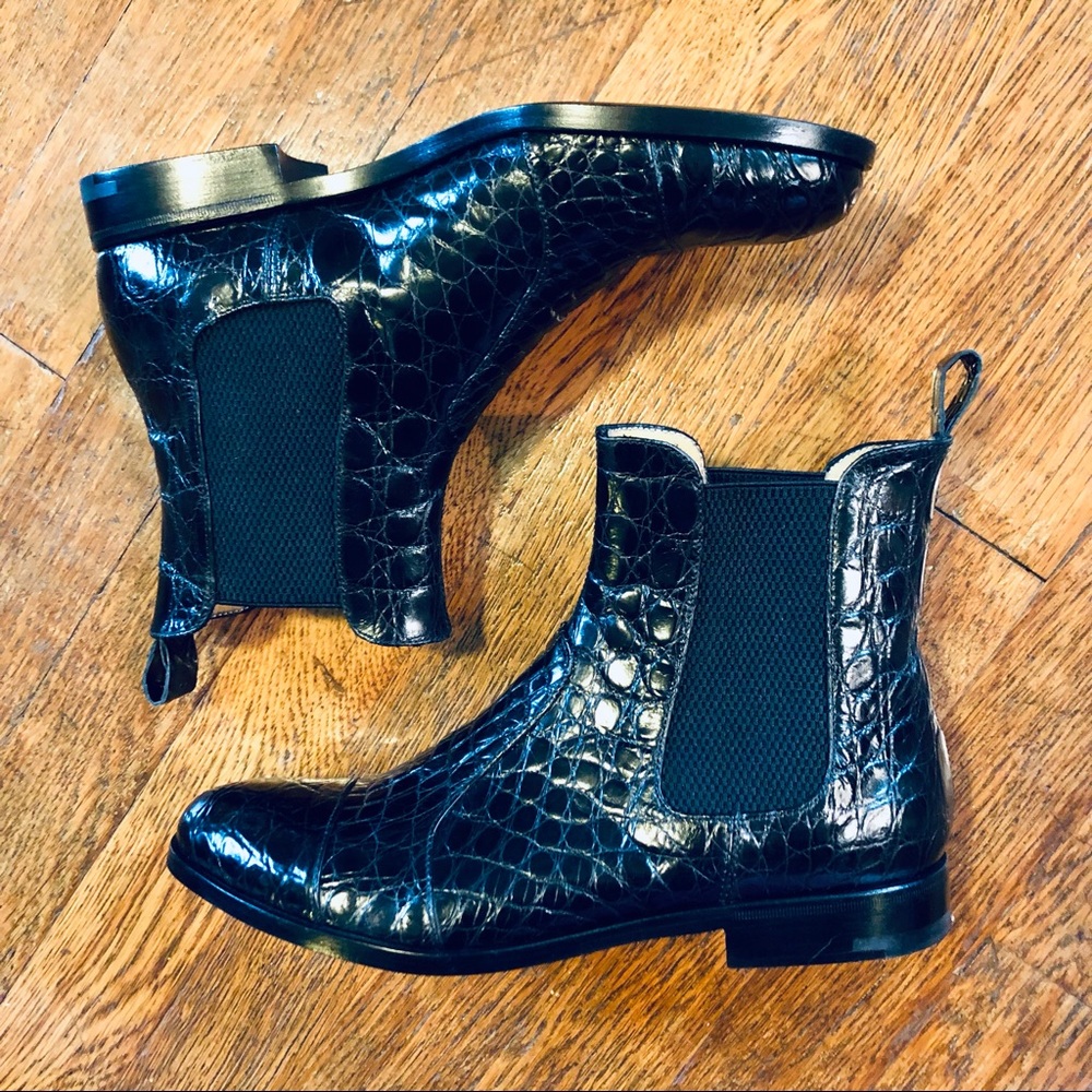 Giorgio Armani Black Croc-Embossed Leather Chelsea Boots